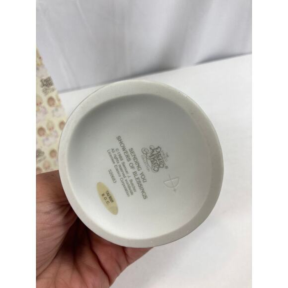 Precious Moments Sending You Showers of Blessings - Picture 8 of 8